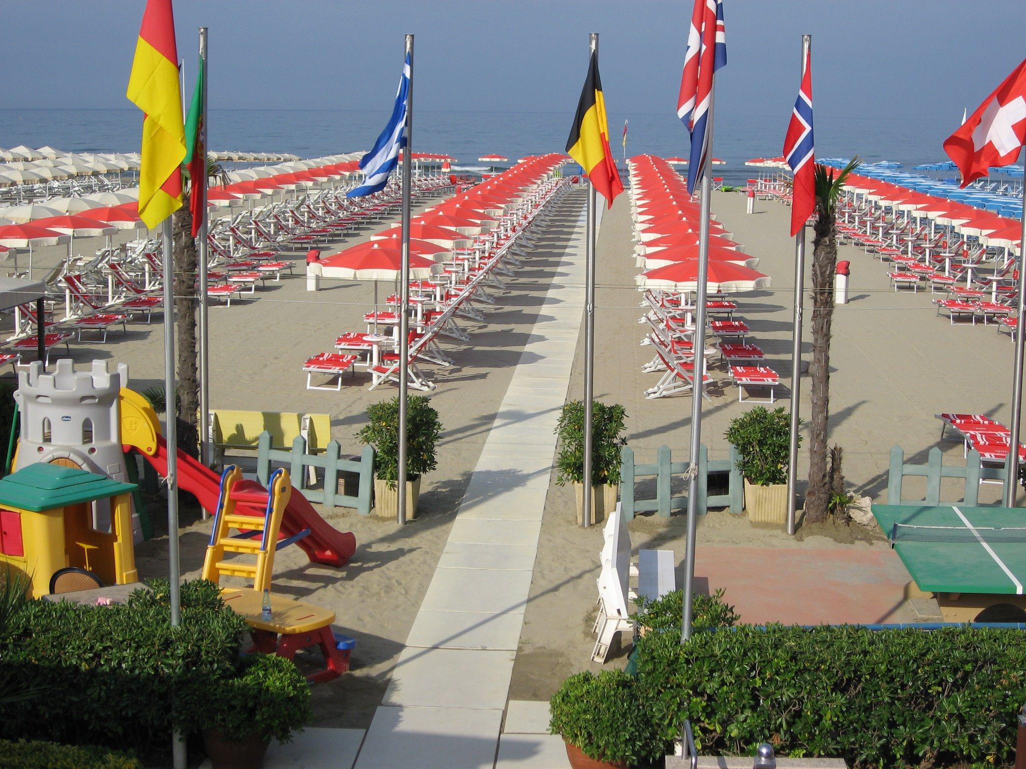 Hotel Sylvia Lido di Camaiore Exteriör bild
